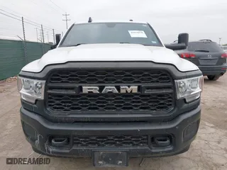 2022 Ram 2500 Tradesman with VIN 3C6UR5HJ4NG354406, listed as a IAAI auction lot 41979979 with 79,649 mi miles. Bid and sale history available at carsss.com. Image 12.