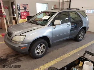 2002 Lexus RX 300 with VIN JTJHF10U420280628, listed as a IAAI auction lot 41637688 with 239,780 mi miles. Bid and sale history available at carsss.com. Image 2.