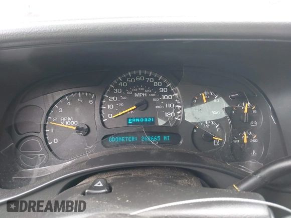 2005 Chevrolet Suburban LT z VIN 3GNEC16ZX5G197892, wystawiony jako IAAI lot #42045100 z przebiegiem 262 665 mil mil oraz . Historia ofert i sprzedaży dostępna na DreamBid. Obrazek 15.