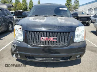 2013 GMC Yukon SLT with VIN 1GKS1CE06DR162852, listed as a Copart auction lot 71586174 with 182,169 mi miles and Salvage Title. Bid and sale history available at carsss.com. Image 5.
