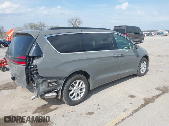 2022 Chrysler Pacifica Touring L z VIN 2C4RC1BG1NR150162, wystawiony jako IAAI lot #42125636 z przebiegiem 41 986 mil mil oraz . Historia ofert i sprzedaży dostępna na DreamBid. Obrazek 4.