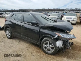 2024 Nissan Kicks S with VIN 3N1CP5BV6RL584440, listed as a Copart auction lot 47083115 with 2,042 mi miles and Salvage Title. Bid and sale history available at DreamBid. Image 4.