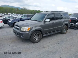 2007 Toyota Sequoia Limited with VIN 5TDBT48A57S292630, listed as a IAAI auction lot 42123231 with 245,692 mi miles and . Bid and sale history available at DreamBid. Image 17.