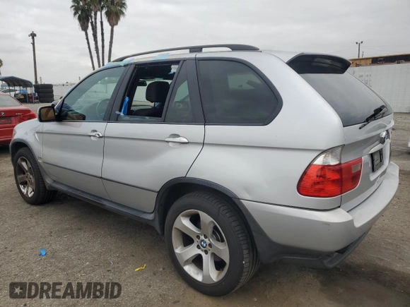 2006 BMW X5 4.4i with VIN 5UXFB535X6LV27980, listed as a Copart auction lot 72428424 with 185,202 mi miles and Salvage Title. Bid and sale history available at carsss.com. Image 2.