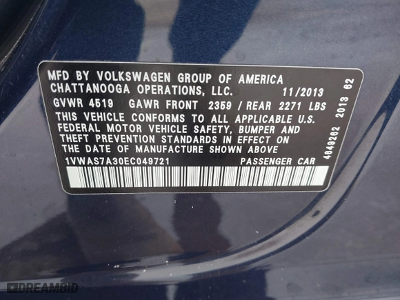 2014 Volkswagen Passat Wolfsburg Ed with VIN 1VWAS7A30EC049721, listed as a IAAI auction lot 41097234 with 139,843 mi miles. Bid and sale history available at carsss.com. Image 9.