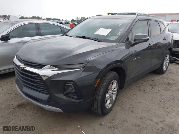 2019 Chevrolet Blazer with VIN 3GNKBBRA1KS682416, listed as a IAAI auction lot 41852972 with 72,625 mi miles. Bid and sale history available at carsss.com. Image 2.