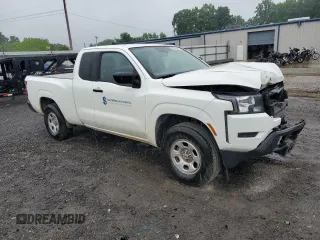 2023 Nissan Frontier S with VIN 1N6ED1CM4PN645324, listed as a Copart auction lot 53846804 with 21,818 mi miles and Salvage title. Bid and sale history available at DreamBid. Image 4.