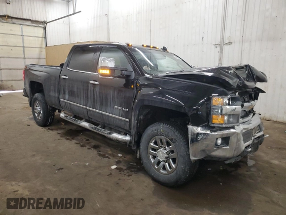 2018 Chevrolet Silverado 3500HD LT with VIN 1GC4KZCY0JF148536, listed as a Copart auction lot 44892825 with 123,280 mi miles and Salvage Title. Bid and sale history available at DreamBid. Image 4.