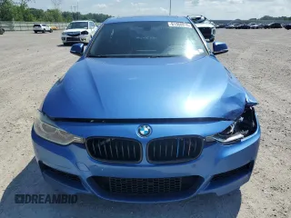 2013 BMW 3 Series 328i с VIN WBA3A5C54DF350634, выставлен на аукционе Copart как лот 61350895 с пробегом 152 349 миль миль и Списание • Salvage title. История ставок и продаж доступна на DreamBid. Изображение 5.