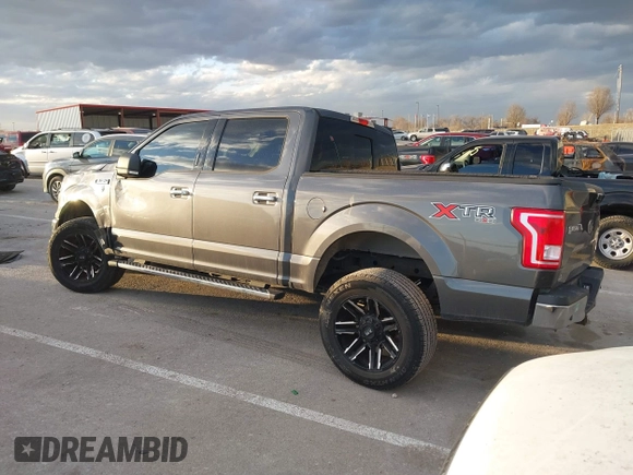 2015 Ford F-150 XLT with VIN 1FTEW1EFXFFA07342, listed as a IAAI auction lot 41748383 with 162,218 mi miles. Bid and sale history available at carsss.com. Image 3.