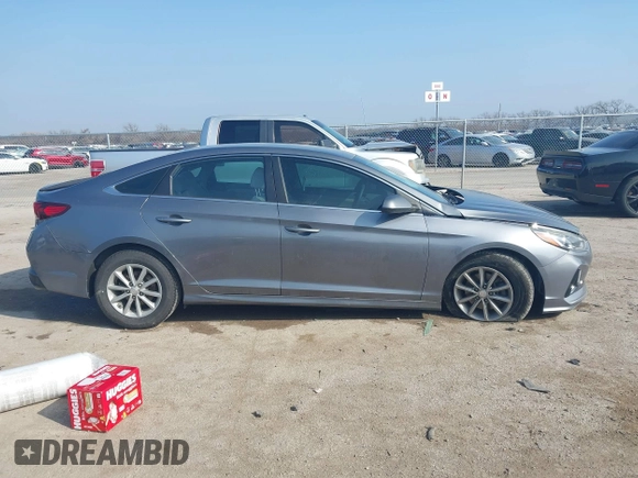 2019 Hyundai Sonata SE with VIN 5NPE24AF6KH750034, listed as a IAAI auction lot 41511943 with 116,871 mi miles. Bid and sale history available at carsss.com. Image 13.