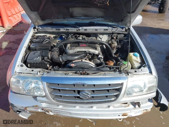 2003 Suzuki XL-7 Touring with VIN JS3TX92V934100554, listed as a IAAI auction lot 41775213 with 159,462 mi miles. Bid and sale history available at carsss.com. Image 10.