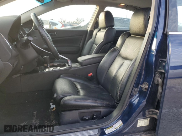2010 Nissan Maxima SV z VIN 1N4AA5AP7AC817336, wystawiony jako Copart lot #85359874 z przebiegiem 153 143 mil mil oraz Czysty tytuł • Clean title. Historia ofert i sprzedaży dostępna na DreamBid. Obrazek 7.