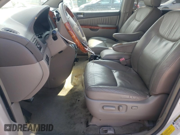 2007 Toyota Sienna XLE with VIN 5TDZK22C77S082529, listed as a Copart auction lot 50909205 with 166,696 mi miles and Clean Title. Bid and sale history available at carsss.com. Image 7.