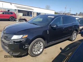 2019 Lincoln MKT with VIN 2LMHJ5NK0KBL02980, listed as a Copart auction lot 53423215 with 191,835 mi miles and Salvage Title. Bid and sale history available at DreamBid. Image 1.