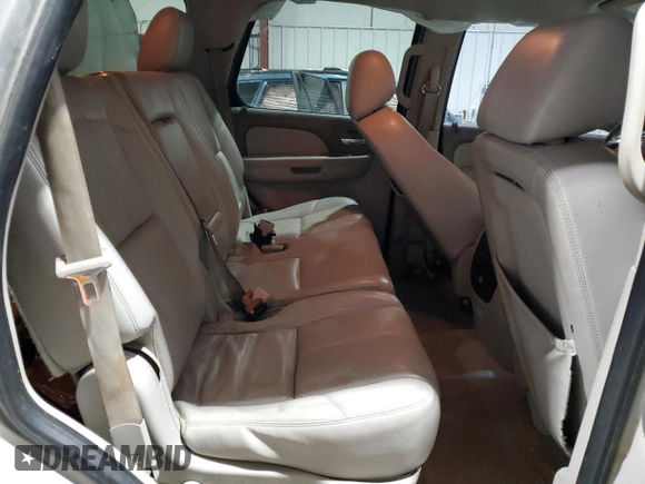 2011 GMC Yukon SLT with VIN 1GKS2CE05BR271281, listed as a Copart auction lot 45723165 with 235,095 mi miles and Salvage title. Bid and sale history available at DreamBid. Image 11.