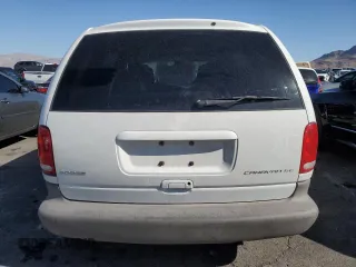 1999 Dodge Caravan z VIN 1B4GP45G9XB600440, wystawiony jako Copart lot #58417195 z przebiegiem 102 364 mil mil oraz Tytuł czysty. Historia ofert i sprzedaży dostępna na DreamBid. Obrazek 6.