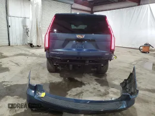 2025 Cadillac Escalade z VIN 1GYS9PRLXSR129201, wystawiony jako Copart lot #59422345 z przebiegiem 775 mil mil oraz Szkoda całkowita • Salvage title. Historia ofert i sprzedaży dostępna na DreamBid. Obrazek 6.