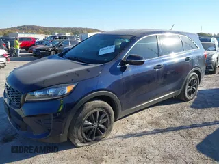 2020 Kia Sorento LX with VIN 5XYPG4A34LG631388, listed as a IAAI auction lot 40513563 with 112,565 mi miles. Bid and sale history available at carsss.com. Image 18.