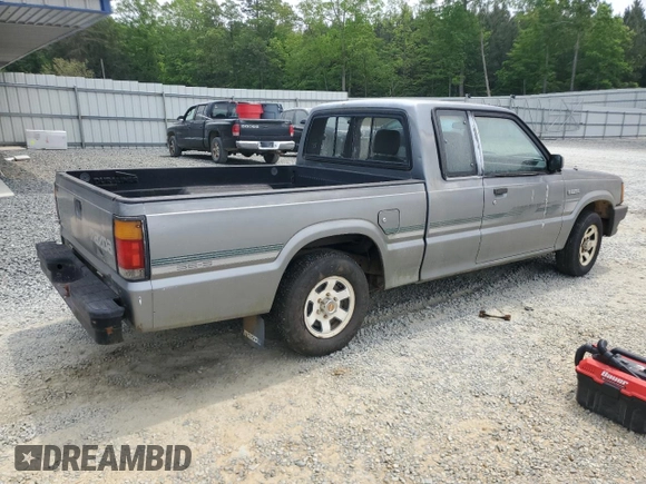 1992 Mazda B-Series Truck with VIN JM2UF3137N0287091, listed as a Copart auction lot 54333985 with 217,747 mi miles and Clean Title. Bid and sale history available at DreamBid. Image 3.