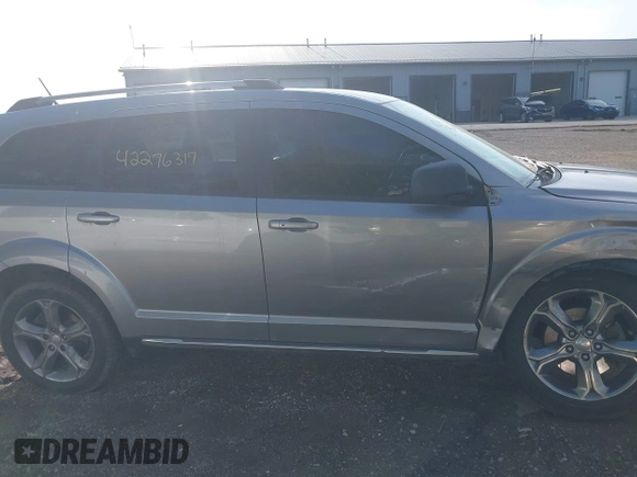 2017 Dodge Journey Crossroad Plus with VIN 3C4PDDGG4HT577982, listed as a IAAI auction lot 42276317 with 163,517 mi miles and . Bid and sale history available at DreamBid. Image 14.