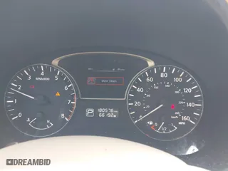 2015 Nissan Altima 2.5 with VIN 1N4AL3AP5FC434582, listed as a IAAI auction lot 42023732 with 180,576 mi miles. Bid and sale history available at carsss.com. Image 7.