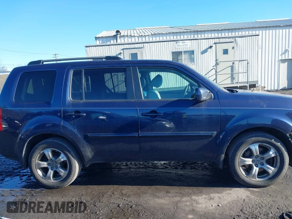 2013 Honda Pilot EX-L with VIN 5FNYF4H50DB049294, listed as a IAAI auction lot 41111384 with 298,000 mi miles. Bid and sale history available at carsss.com. Image 13.
