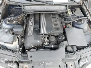 2002 BMW 3 Series 325i with VIN WBAEV33462KL55864, listed as a IAAI auction lot 41655195 with 213,127 mi miles. Bid and sale history available at carsss.com. Image 10.