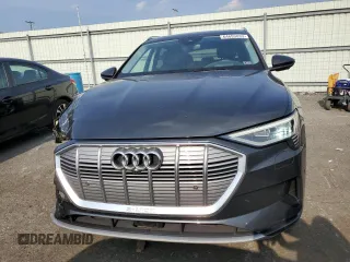 2019 Audi e-tron Prestige with VIN WA1VABGE6KB017421, listed as a Copart auction lot 64693833 with 41,396 mi miles. Bid and sale history available at carsss.com. Image 5.
