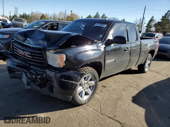 2013 GMC Sierra 1500 SLT z VIN 1GTR2WE70DZ291501, wystawiony jako Copart lot #80704824 z przebiegiem 112 351 mil mil oraz Szkoda całkowita • Salvage title. Historia ofert i sprzedaży dostępna na DreamBid. Obrazek 1.