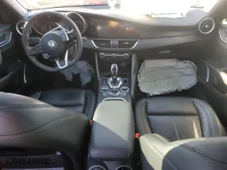 2020 Alfa Romeo Giulia with VIN ZARFANAN9L7632379, listed as a Copart auction lot 87898205 with 49,905 mi miles and Salvage Title. Bid and sale history available at carsss.com. Image 8.