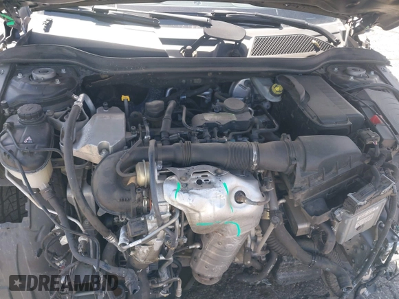 2018 Infiniti QX30 Premium with VIN SJKCH5CP9JA004522, listed as a IAAI auction lot 42277008 with 81,618 mi miles and . Bid and sale history available at DreamBid. Image 10.