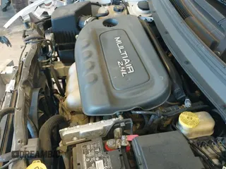 2016 Jeep Cherokee Latitude с VIN 1C4PJMCB8GW294089, выставлен на аукционе IAAI как лот 43325343 с пробегом 173 785 миль миль и . История ставок и продаж доступна на DreamBid. Изображение 19.