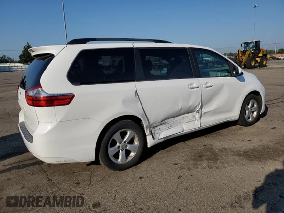 2015 Toyota Sienna LE AAS z VIN 5TDKK3DC6FS560071, wystawiony jako Copart lot #59883805 z przebiegiem 125 292 mil mil oraz Szkoda całkowita • Salvage title. Historia ofert i sprzedaży dostępna na DreamBid. Obrazek 3.