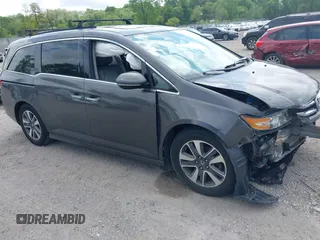 2014 Honda Odyssey Touring с VIN 5FNRL5H97EB045573, выставлен на аукционе IAAI как лот 42190559 с пробегом Не указан миль и . История ставок и продаж доступна на DreamBid. Изображение 1.