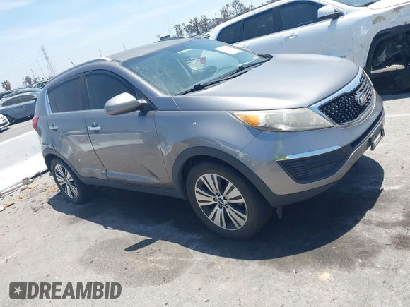 2016 Kia Sportage EX with VIN KNDPC3AC0G7841320, listed as a IAAI auction lot 42312551 with 199,996 mi miles and . Bid and sale history available at DreamBid. Image 13.