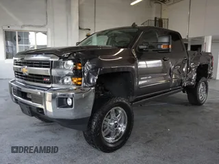 2015 Chevrolet Silverado 3500HD LT with VIN 1GC4KZC84FF595989, listed as a Copart auction lot 70707104 with 96,817 mi miles and Salvage Title. Bid and sale history available at carsss.com. Image 2.