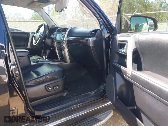 2014 Toyota 4Runner SR5 with VIN JTEZU5JR2E5074807, listed as a IAAI auction lot 41730326 with 144,383 mi miles and . Bid and sale history available at DreamBid. Image 5.