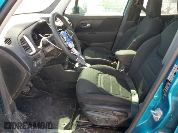 2020 Jeep Renegade Latitude z VIN ZACNJABB5LPL31806, wystawiony jako Copart lot #57179345 z przebiegiem 24 182 mil mil oraz Szkoda całkowita • Salvage title. Historia ofert i sprzedaży dostępna na DreamBid. Obrazek 7.