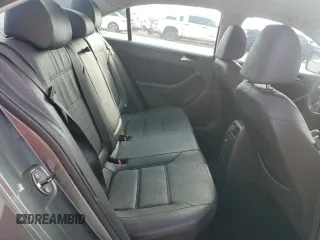 2012 Volkswagen Jetta Sedan SE w/Convenience & Sunroof PZEV with VIN 3VWBP7AJXCM317268, listed as a Copart auction lot 44038685 with 121,302 mi miles and Salvage Title. Bid and sale history available at carsss.com. Image 10.