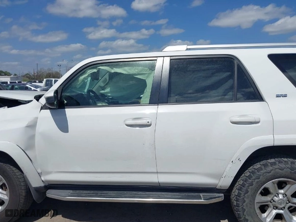 2018 Toyota 4Runner SR5 with VIN JTEZU5JR6J5171504, listed as a IAAI auction lot 41787840 with 112,002 mi miles. Bid and sale history available at carsss.com. Image 13.