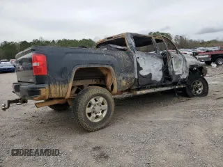 2015 GMC Sierra 2500HD available WiFi Denali with VIN 1GT120EG1FF553041, listed as a Copart auction lot 45134925 with 0 mi miles and Salvage Title. Bid and sale history available at carsss.com. Image 3.