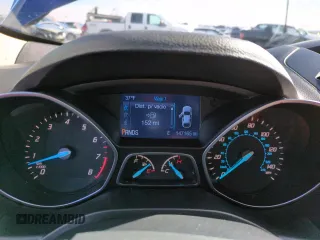 2014 Ford Escape SE with VIN 1FMCU0GX3EUC52325, listed as a Copart auction lot 46494755 with 147,165 mi miles and Salvage Title. Bid and sale history available at DreamBid. Image 9.