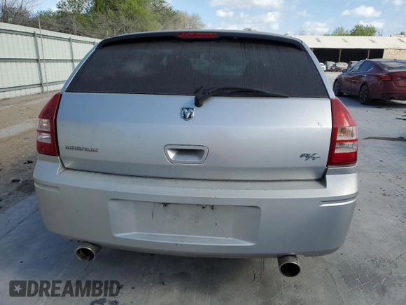 2006 Dodge Magnum R/T z VIN 2D4GV572X6H126376, wystawiony jako Copart lot #49714425 z przebiegiem 59 028 mil mil oraz Tytuł czysty. Historia ofert i sprzedaży dostępna na DreamBid. Obrazek 6.