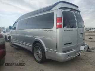 2020 GMC Savana Cargo Van with VIN 1GTW7BFG2L1262154, listed as a Copart auction lot 75292064 with 0 mi miles and Non Repairable. Bid and sale history available at carsss.com. Image 2.