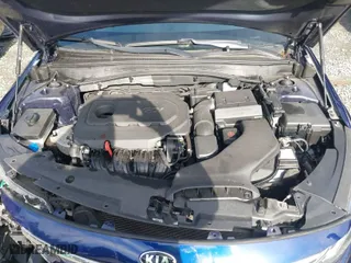 2019 Kia Optima LX with VIN 5XXGT4L38KG372240, listed as a IAAI auction lot 41648394 with 85,989 mi miles. Bid and sale history available at carsss.com. Image 10.