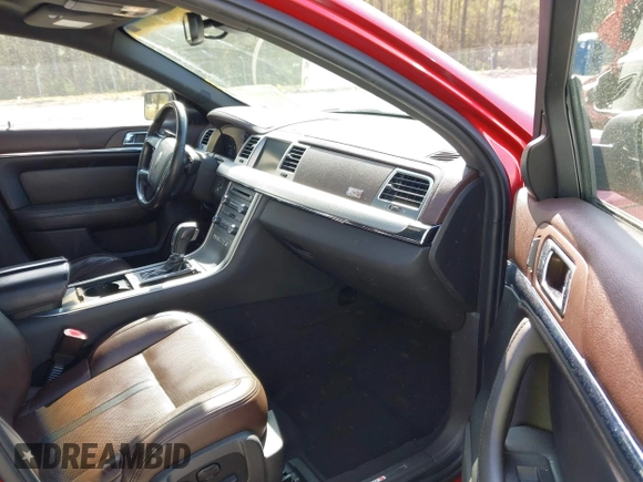 2010 Lincoln MKS w/EcoBoost with VIN 1LNHL9FT2AG615752, listed as a IAAI auction lot 41897880 with 131,061 mi miles. Bid and sale history available at carsss.com. Image 5.