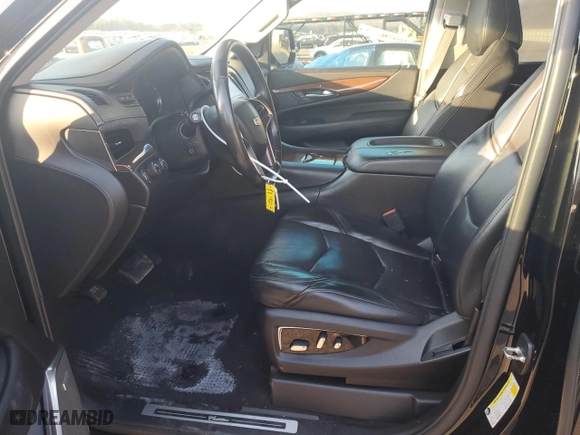 2018 Cadillac Escalade Luxury with VIN 1GYS4BKJ1JR323804, listed as a Copart auction lot 41451555 with 110,034 mi miles and Salvage Title. Bid and sale history available at carsss.com. Image 7.