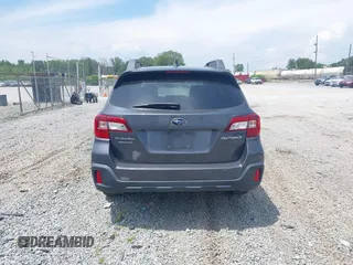 2018 Subaru Outback Premium с VIN 4S4BSAFC8J3285214, выставлен на аукционе IAAI как лот 42411047 с пробегом 95 081 миль миль и . История ставок и продаж доступна на DreamBid. Изображение 16.