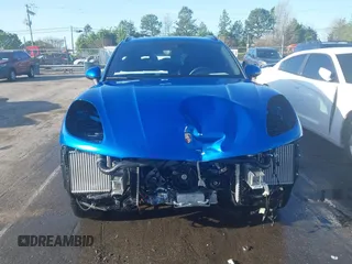 2018 Porsche Macan GTS with VIN WP1AG2A54JLB63903, listed as a IAAI auction lot 41586995 with 26,086 mi miles and . Bid and sale history available at DreamBid. Image 13.